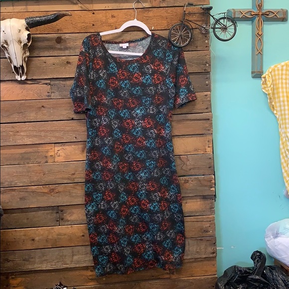 Lula Roe Dress🐉 - Picture 1 of 4